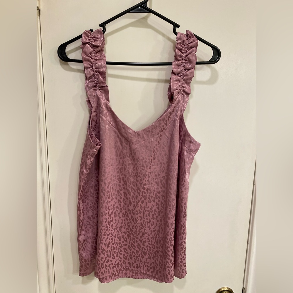 Entro brand pink leopard top - Picture 3 of 3